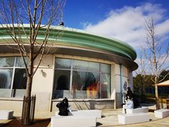 -喜茶(迪士尼小镇·平行宇宙店)