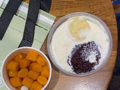 -三花奶奶的甜品(百联嘉定购物中心店)