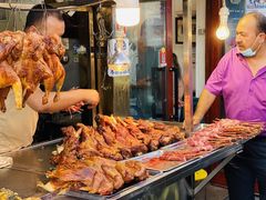 -艾力江和田馕坑烤肉店