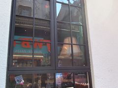-德福楼咖啡吧(德福巷店)