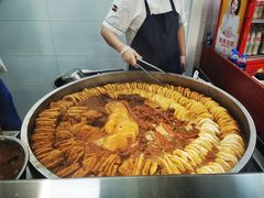 卤煮锅-门框胡同百年卤煮(新街口店)