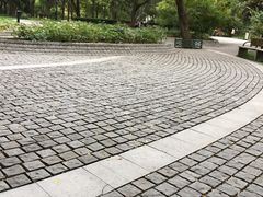 -玲珑塔公园