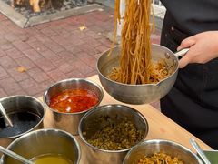 -粉观右江西鲜辣米粉(天地店)