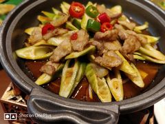 -丁里羊肉小镇(天鹅湖总店)