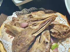 -聚汇三少·龙虾·中餐厅(莫邪路新天地店)