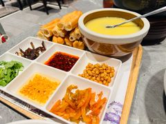 腾冲稀豆粉油条-福照楼汽锅鸡·云南菜(火车站锦江店)