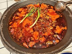 -旧街市鲜货老火锅(大光路店)