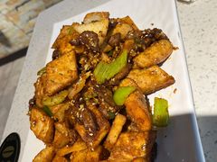 馕丁炒肉-刀郎牛肉面新疆餐厅·烧烤(清真通州珠江国际城店)