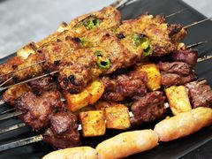 凤梨牛肉-焖烤大叔·烧烤羊肉串