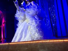 -金东尼人妖秀