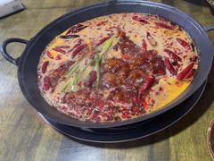 -黄潇洒老火锅(九眼桥宏济巷店)