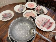 -正能量脆肉鲩火锅