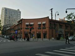 -黎黄陂路街头博物馆