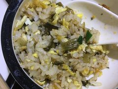 -小小河边鱼·黄辣丁鲜鱼锅(黎阳店)