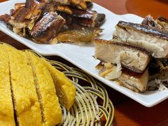 -鸿运美食府
