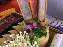 -捞围鲜·港式打边炉(海阳路店)