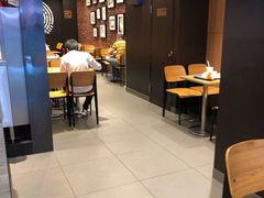 用餐区-汉堡王(EAC欧美中心店)