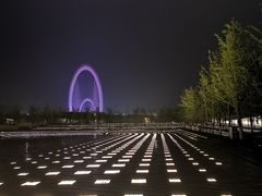 -南京眼步行桥