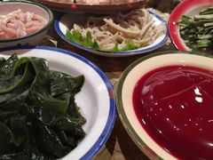 -王婆乔鲜鱼自助火锅(蜀汉路店)