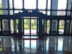 -碧中海汤泉汗蒸酒店