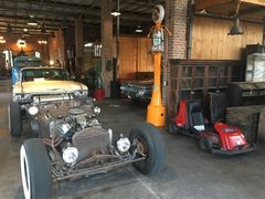 -席娜卡琳火车铁道夜市