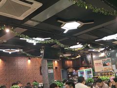 -云晓光头烧烤吧(德平路店)