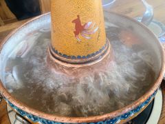 -毛辣果·贵州红酸汤牛肉火锅(西单店)