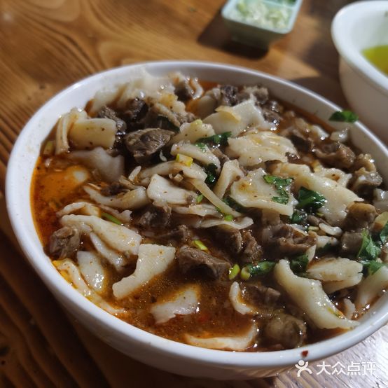 愣汉羊肉面家常菜