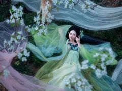 -九月鹰飞汉服摄影工作室