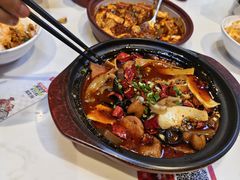 -渝是乎川渝小炒(新世界百货望京店)