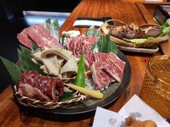 -肉魁屋·烧肉·烧鸟·酒场(高新店)