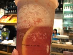 -喜茶(上海打浦桥日月光gelato lab+店)