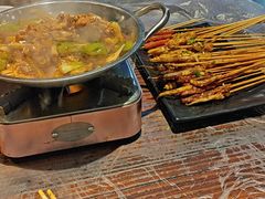 -老街烧烤大排档·地道湖北菜·龙虾馆(汉口火车站店)
