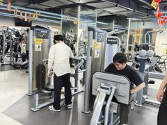 -超鹿运动(五四路恒力城店)