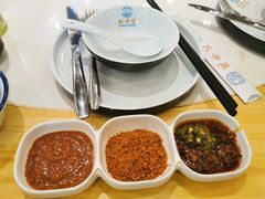 -蚝牛记涮烤牛肉餐厅(滨江国际花园店)