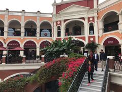 -佛罗伦萨小镇广佛名品奥特莱斯(疏港路店)