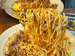 -方铲铲·成都板凳面(滨江银泰店)