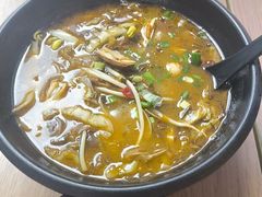 -渝和喵叔米线(南坪万达店)
