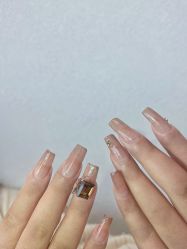 -KI日式美甲美睫馆