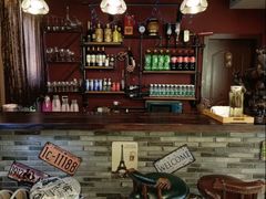 -小草屋轰趴馆别墅派对新场团建家庭聚会