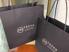 -罗伯特眼镜·蔡司官方授权(罗湖国贸店)