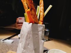 笔筒色拉-穹六人间 people 6(岳阳路店)