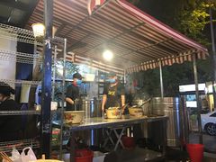 -拈签一笑黄牛肉辣卤串串
