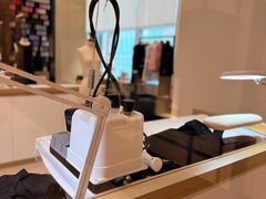 -CHANEL(恒隆广场店)