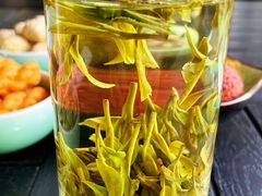 狮峰龙井茶-十八棵（老龙井）御茶园(老龙井店)