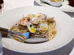 -La Petite Maison (LPM) Hong Kong