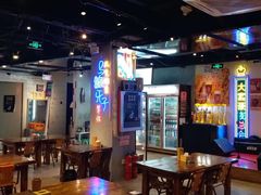 大堂-马路牙子地桌烤肉(工体店)