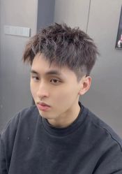 -藤野造型烫发染发