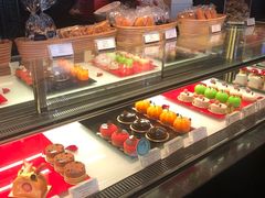 -Salon de The de Joel Robuchon(外滩18号店)