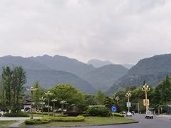 -峨眉山报国寺
